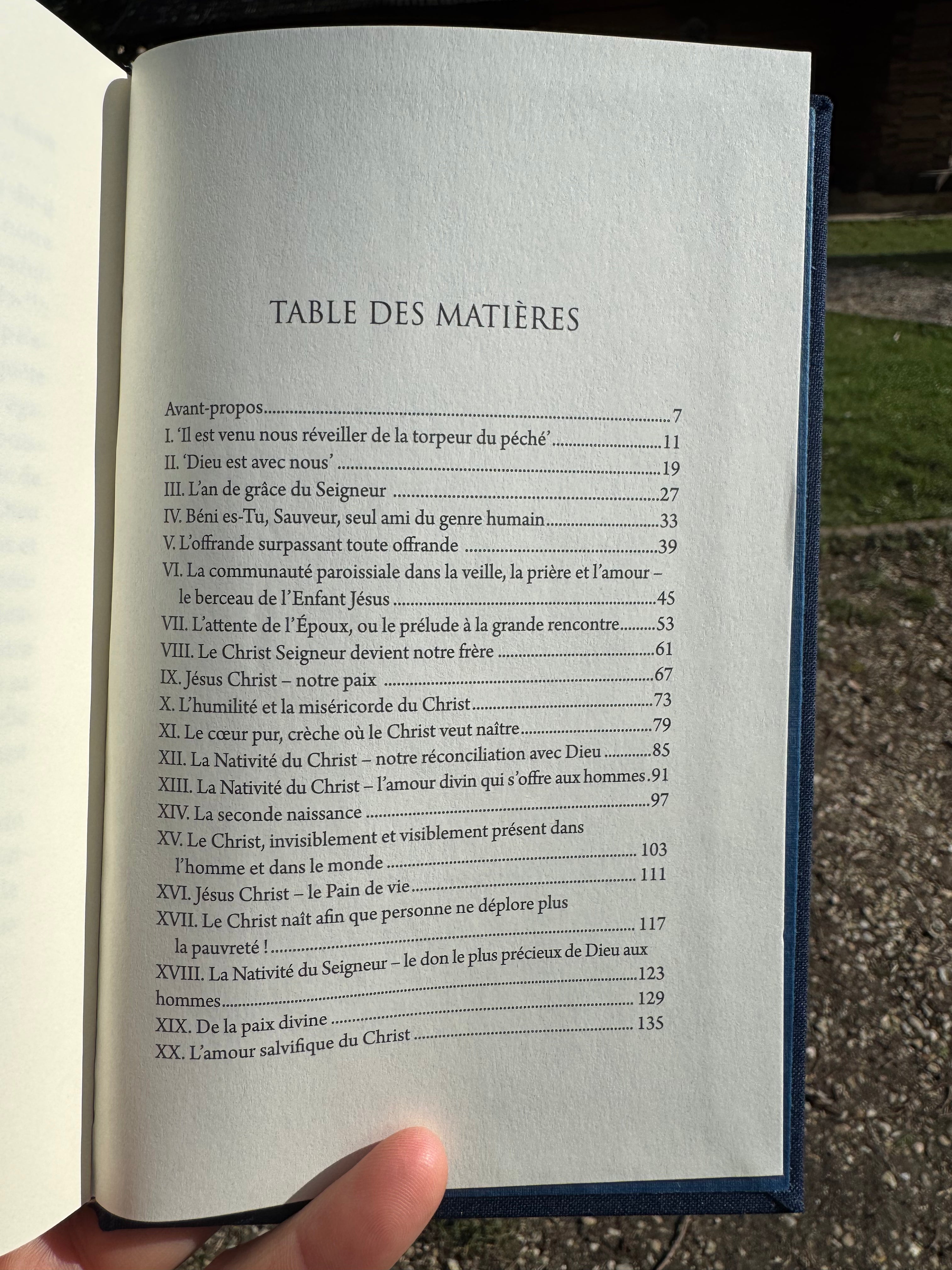 De mon sein je t'ai engendré avant l'étoile du matin