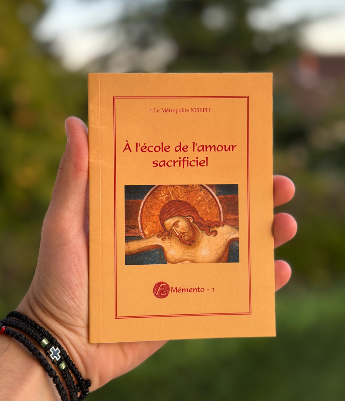L'homme, centre de l'attention de Dieu – Archimandrite Zacharias – couverture livre orthodoxe
